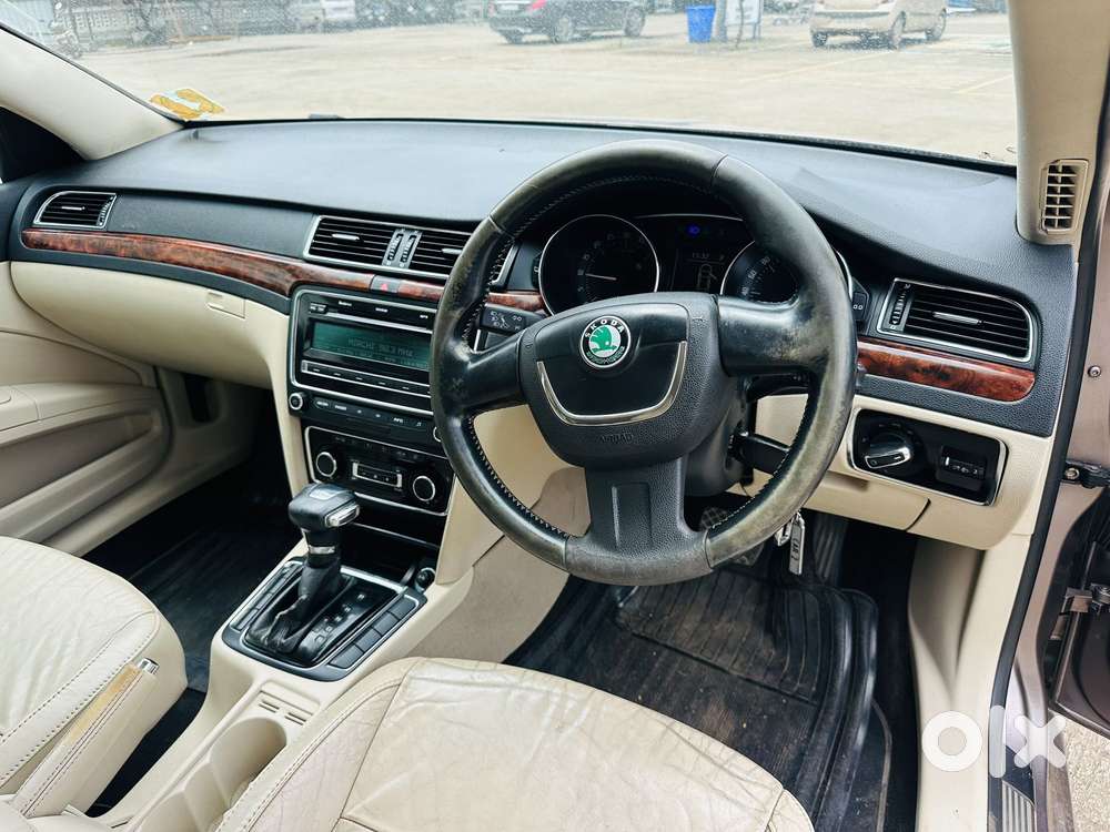 Skoda Superb Sportline 2.0 Tdi At, 2012, Diesel