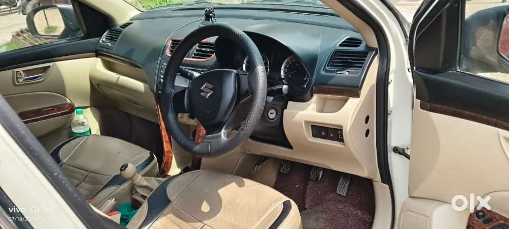 Maruti Suzuki Dzire 2017 Petrol Well Maintained