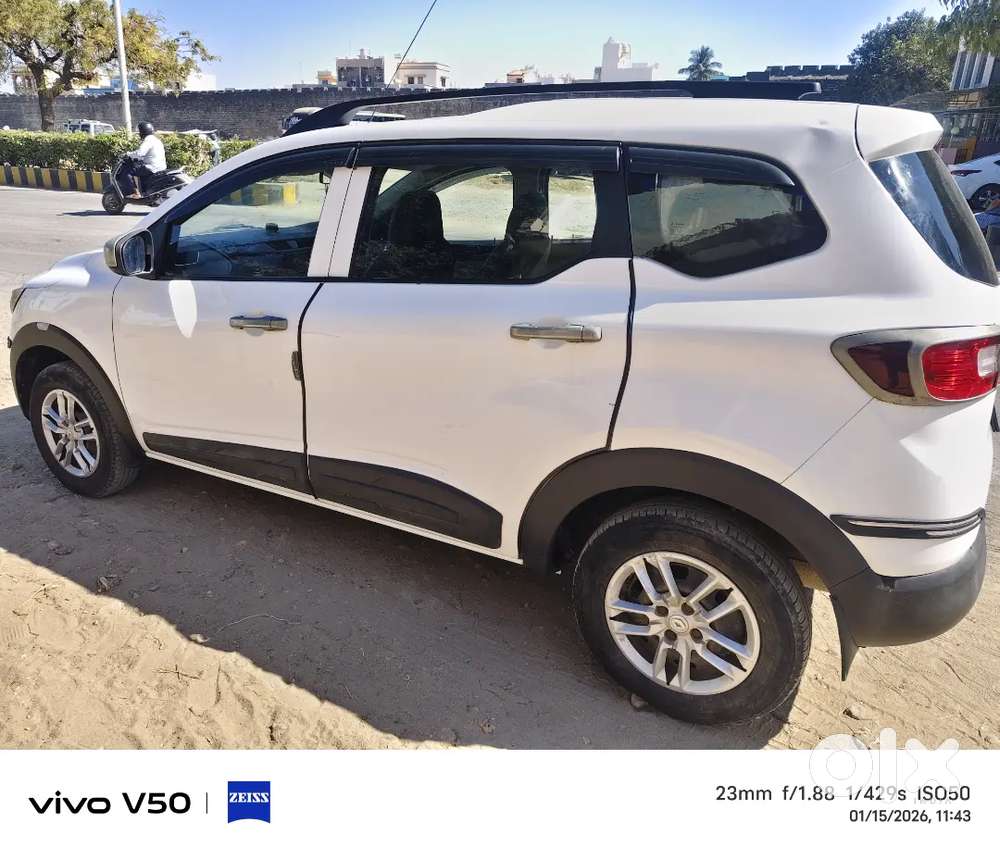 Renault Triber 7 Seater