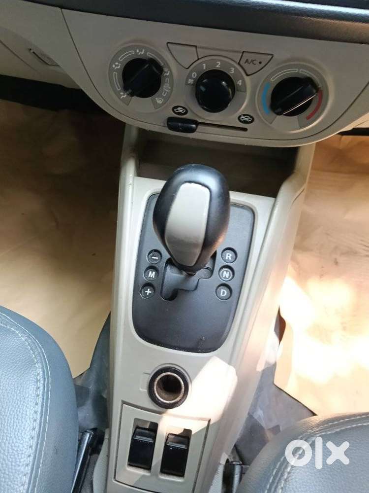Maruti Suzuki Alto K10 Vxi Amt, 2015, Petrol