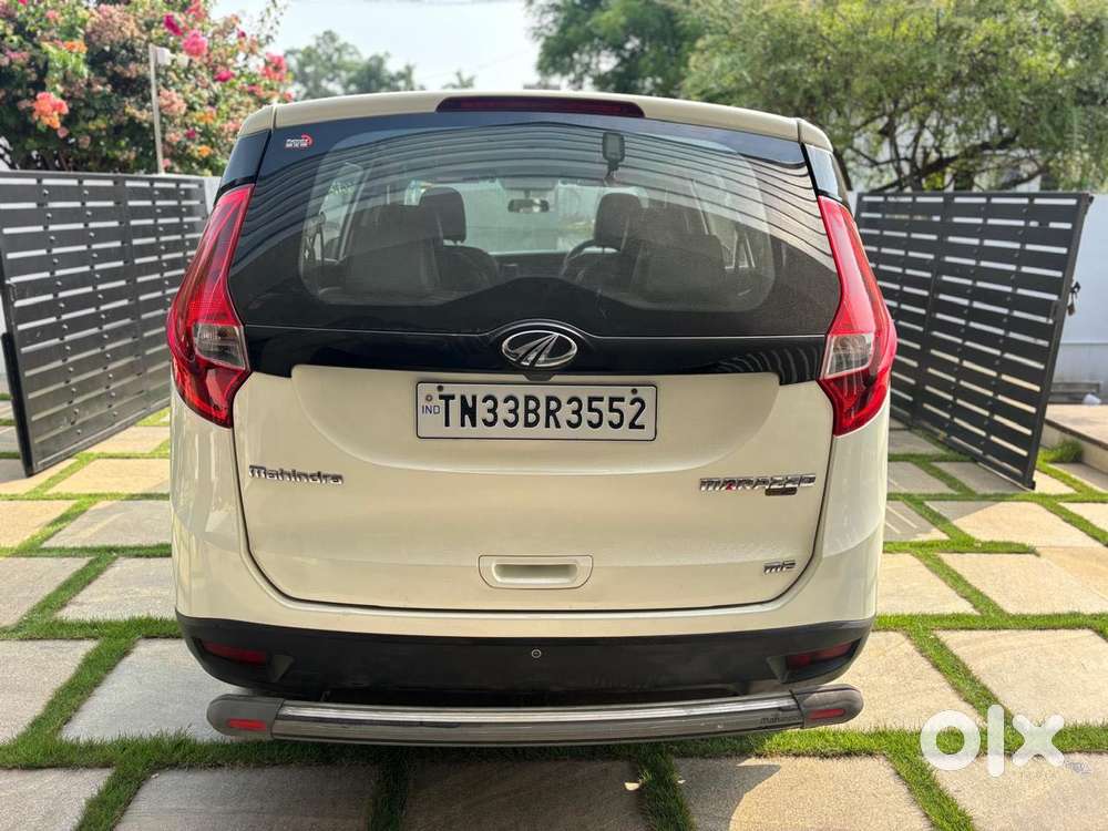Mahindra Marazzo M2, 2018, Diesel