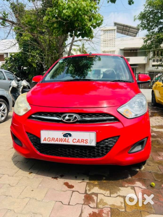 Hyundai I10 Sportz At, 2011, Petrol