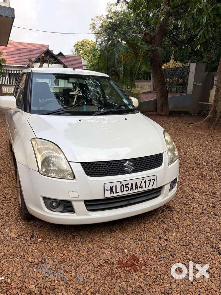 Maruti Suzuki Swift 2009 Diesel 114000 Km Driven