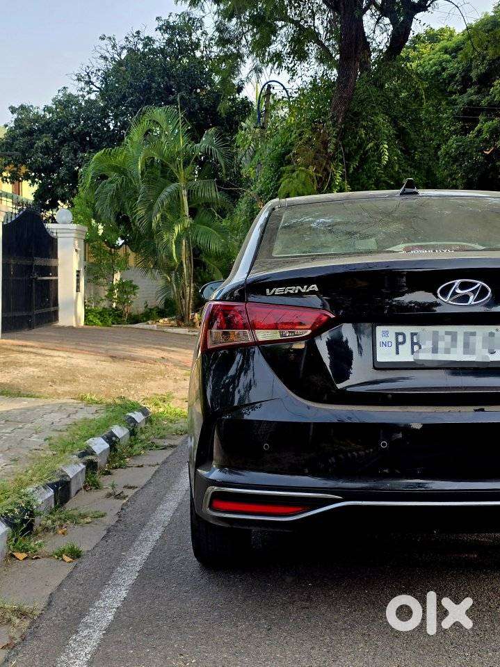 Hyundai Verna 1.5 Sx Diesel At, 2021, Diesel
