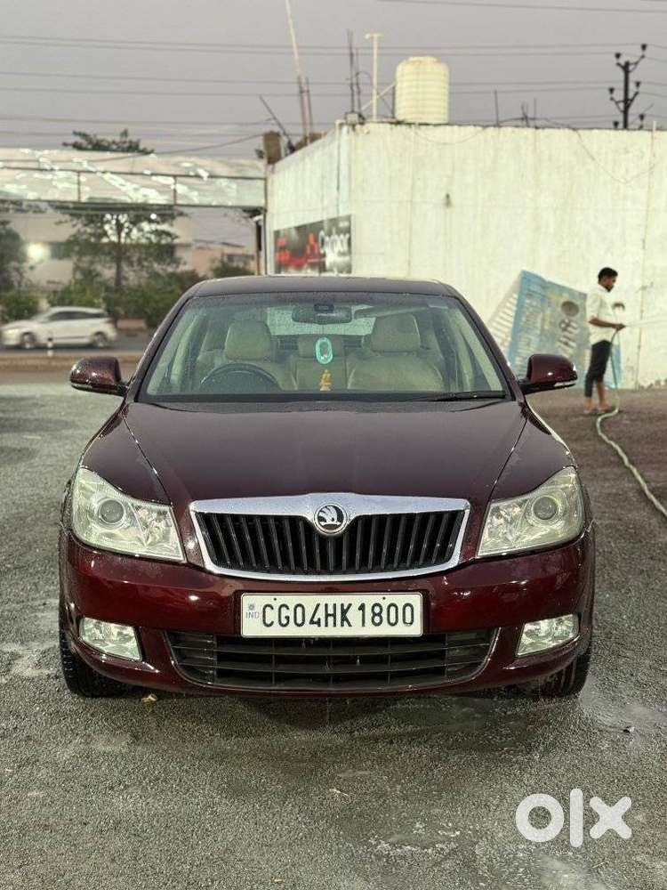 Skoda Laura Elegance 2.0 Tdi Cr At, 2014, Diesel