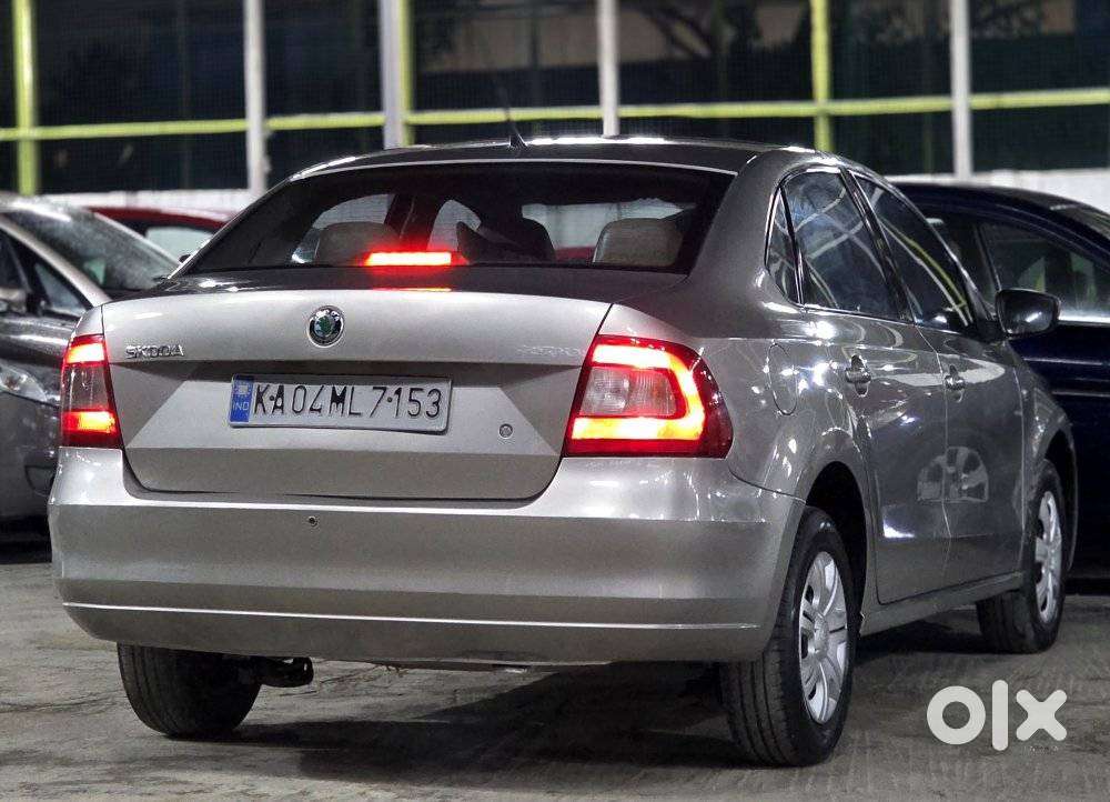 Skoda Rapid 1.6 Tdi Ambition Plus, 2013, Diesel