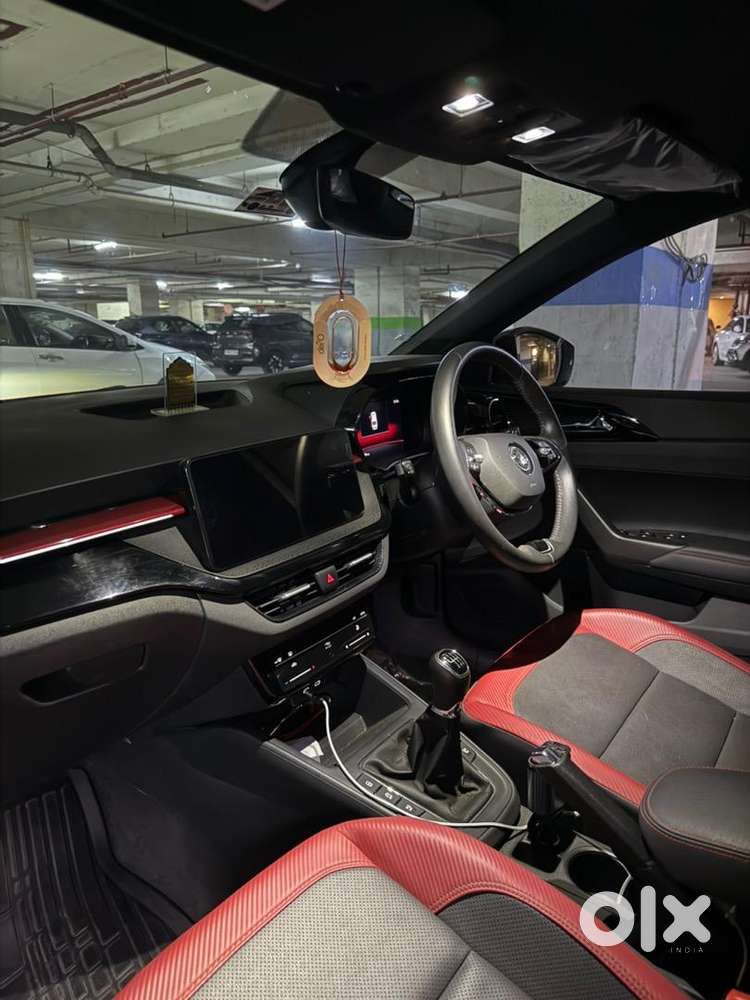 Skoda Slavia 2025 Monte Carlo Editon