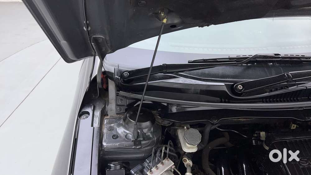 Maruti Suzuki Ciaz Zxi, 2015, Petrol