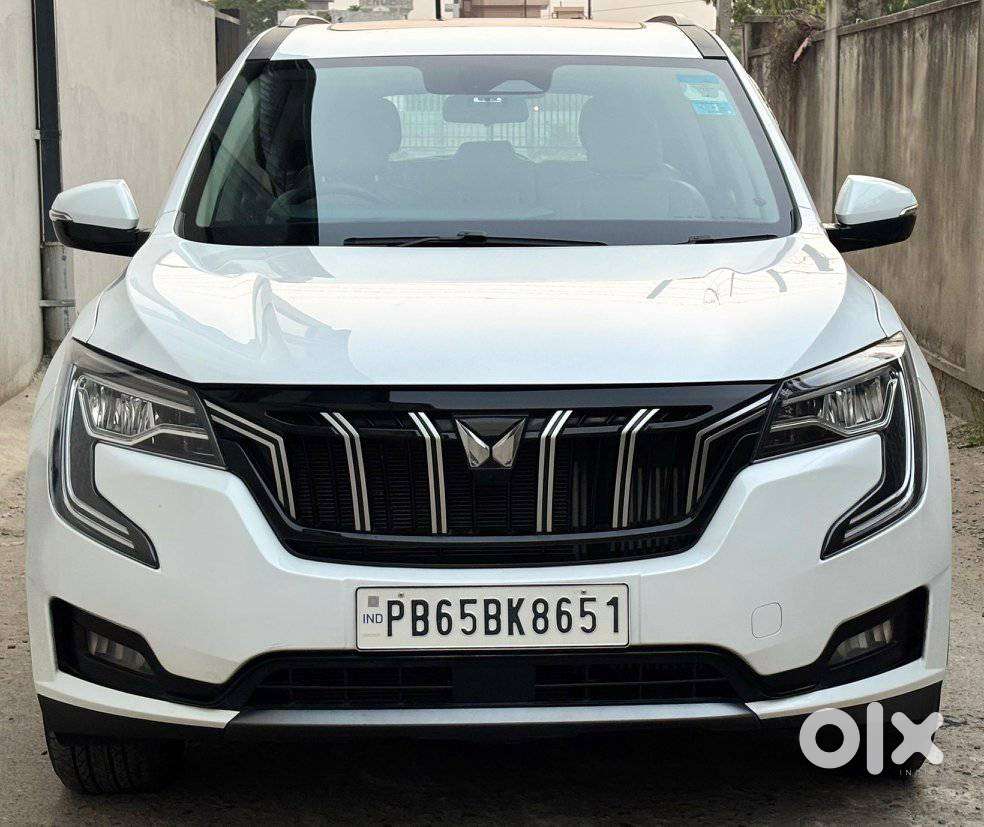 Mahindra Xuv700, 2025, Petrol