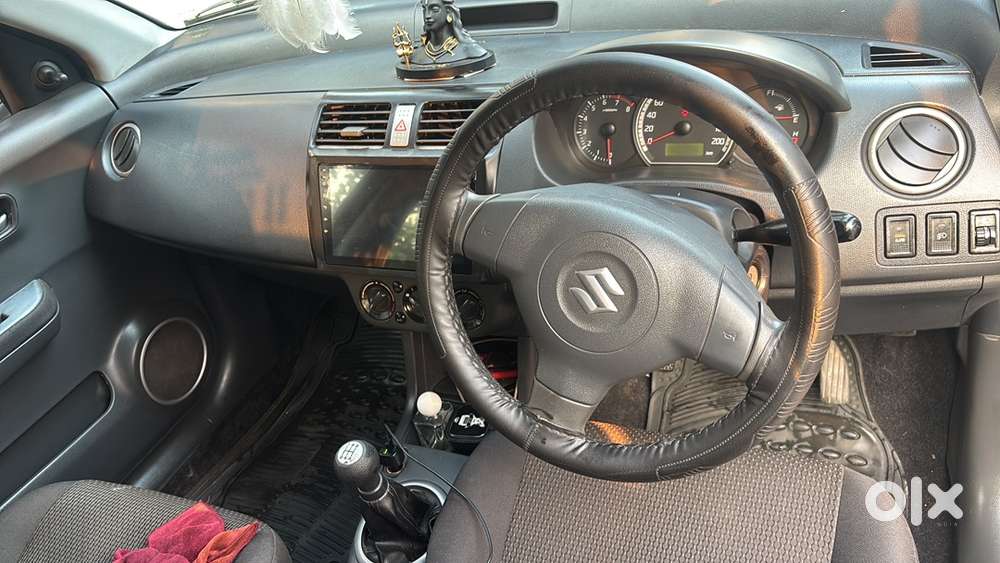 Maruti Suzuki Swift Cng