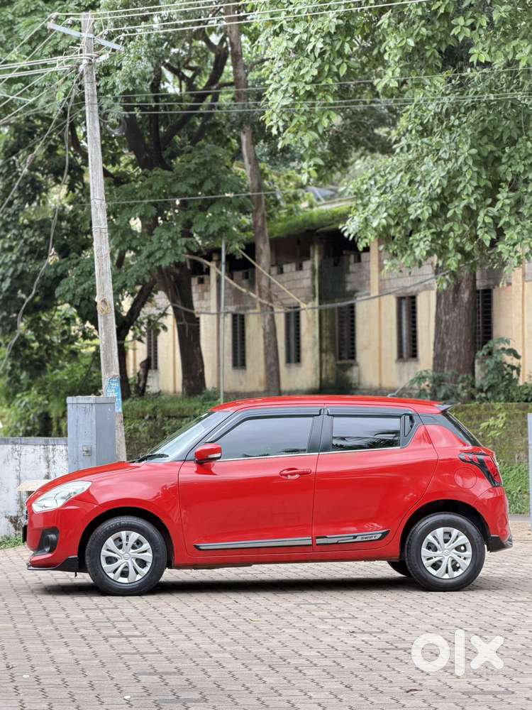 Maruti Suzuki Swift Vxi Ags, 2023, Petrol