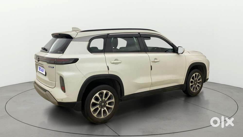 Maruti Suzuki Grand Vitara 1.5 Alpha Smart Hybrid At, 2022, Petrol