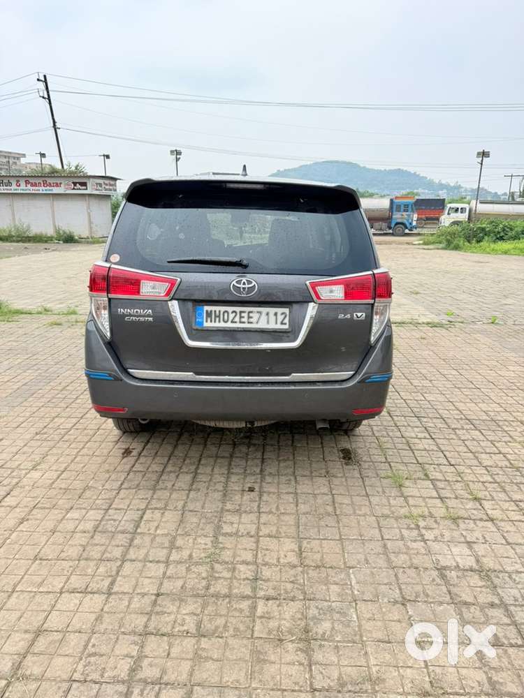 Toyota Innova Crysta 2016 Diesel Manual