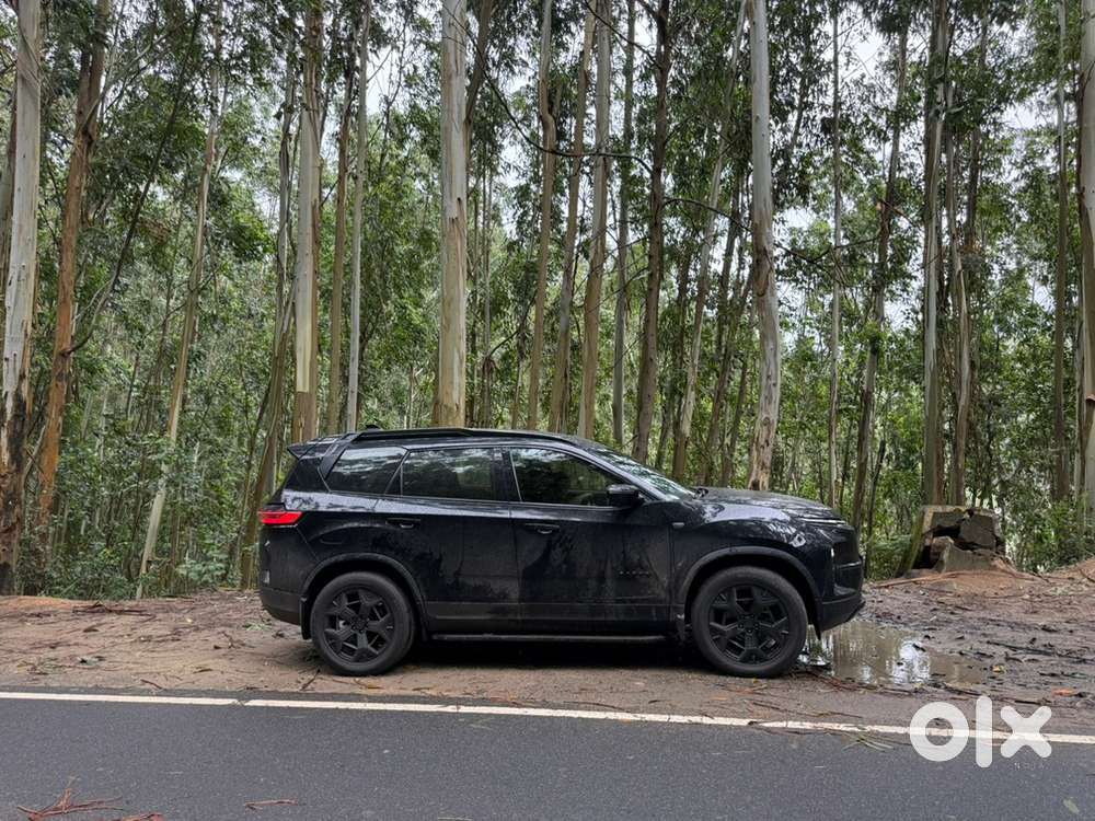 Tata Safari Diesel 2024 Dark Edition Automatic 7 Seater