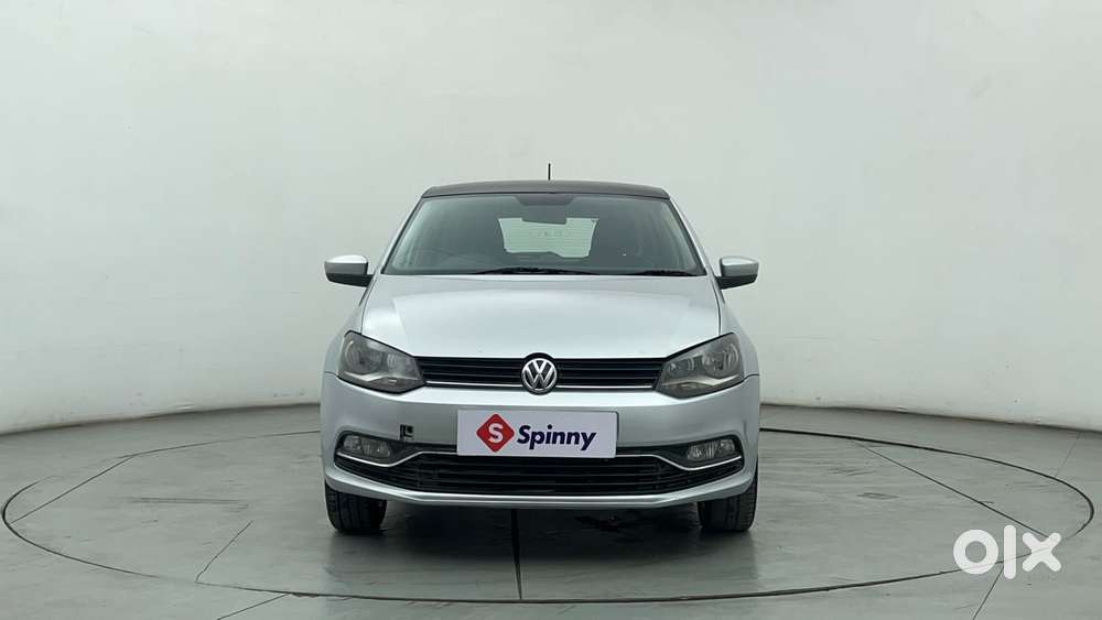 Volkswagen Polo Petrol Highline 1.2l, 2015, Petrol