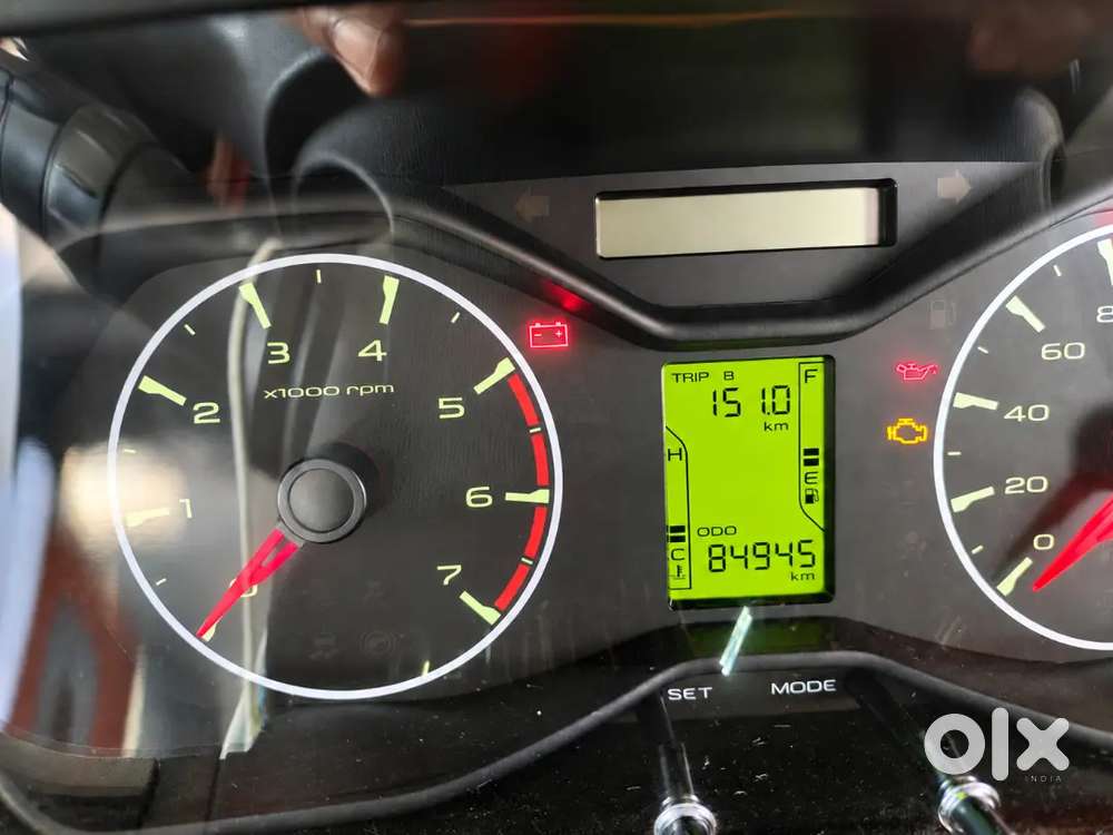 Mahindra Scorpio 2.2 S5,oct- 2021