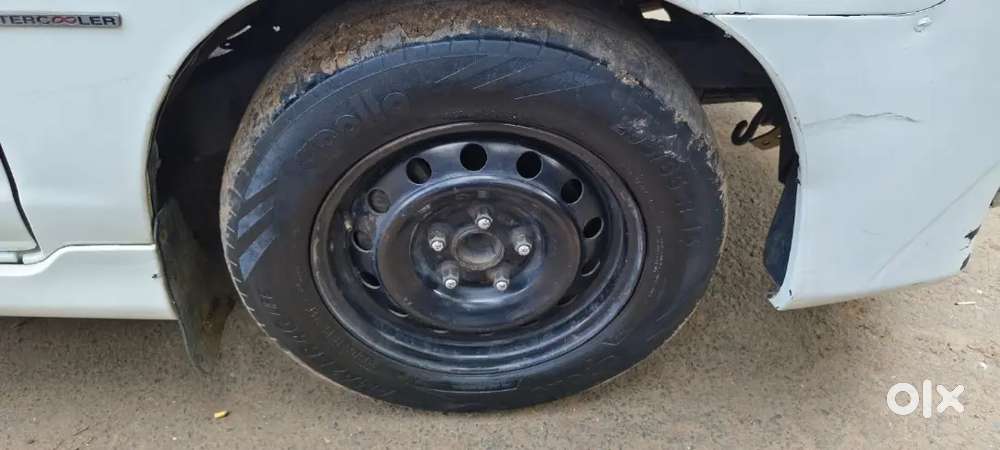 Rs.3,50,000 (innova 2.5 Gx 8s)