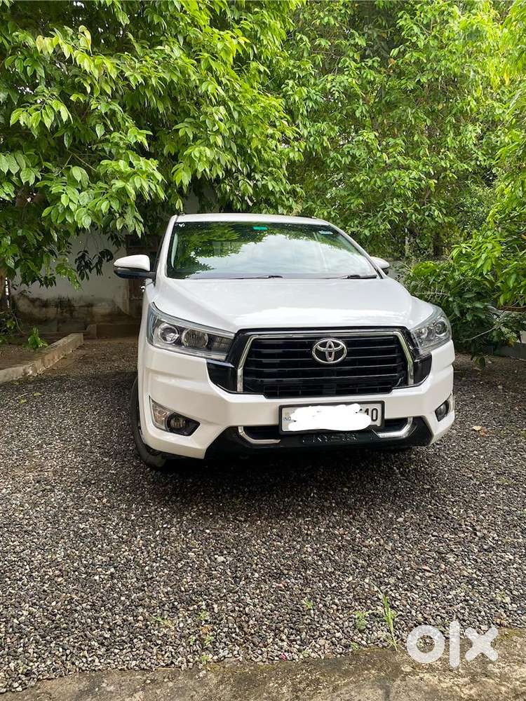 Toyota Innova Crysta 2017 Diesel 115000 Km Driven