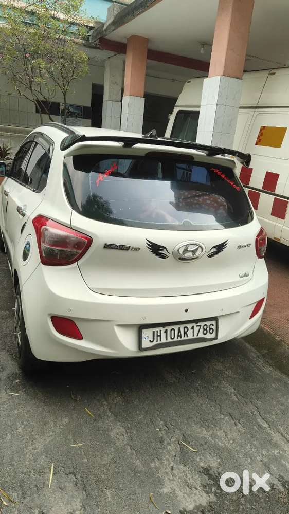 Hyundai Grand I10 Sportz Petrol 2015