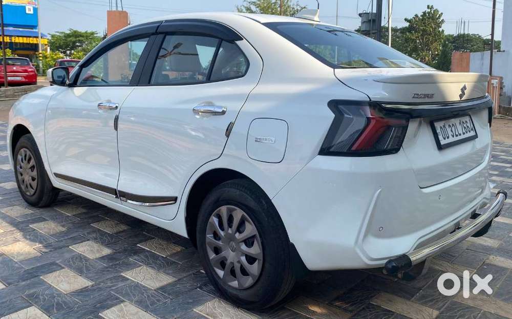 Maruti Suzuki Dzire 1.2 Vxi, 2025, Petrol