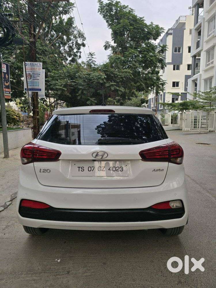 Hyundai Elite I20 Asta Option, 2019, Petrol