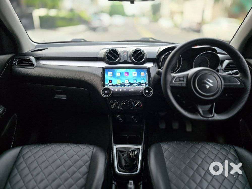Maruti Suzuki Swift 1.2 Vxi (o), 2024, Petrol