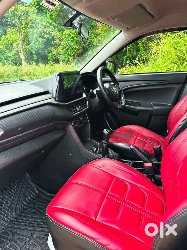 Maruti Suzuki Brezza 2024 Lxi 1.5  29000 Km
