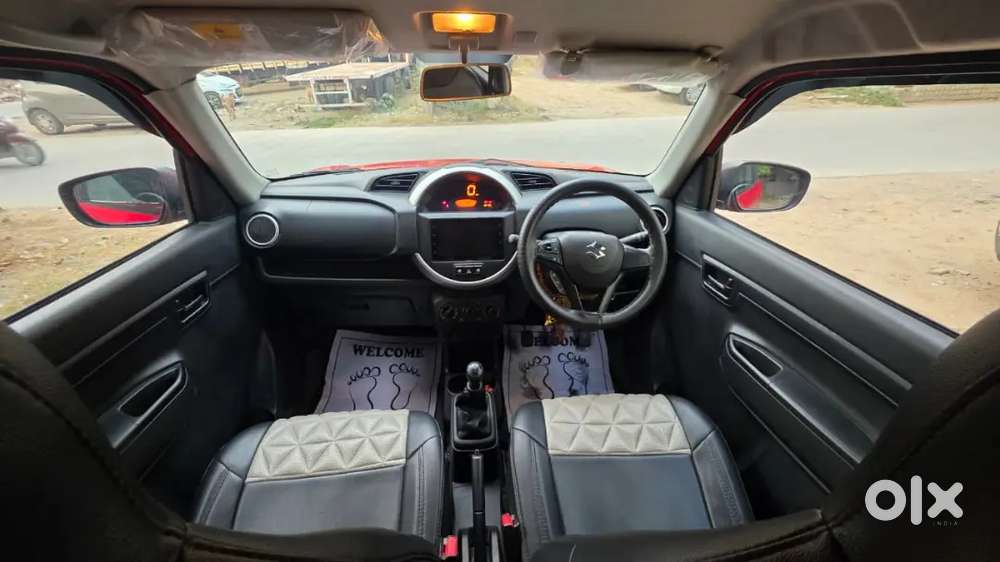 Maruti Suzuki S-presso 2022 Petrol 27700 Km Driven