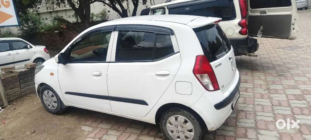 Hyundai Grand I10 2010 Petrol Well Maintained