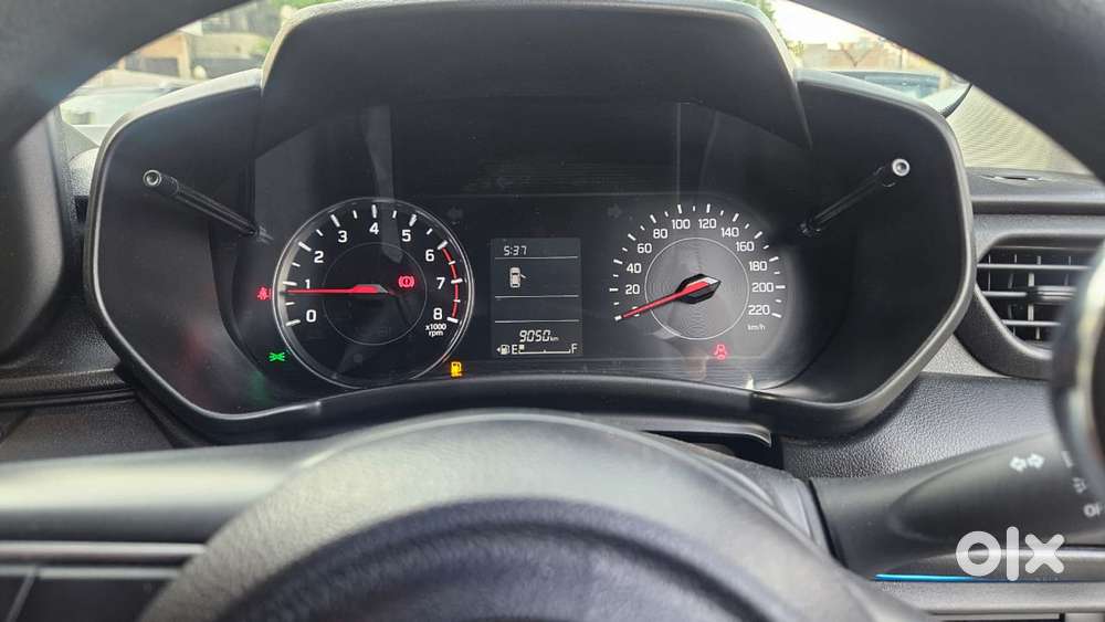 Maruti Suzuki Swift Vxi Optional, 2024, Petrol