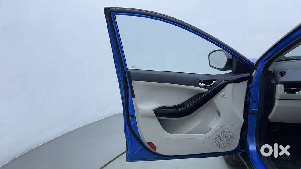 Tata Nexon 1.2 Revotron Xz Plus (o), 2020, Petrol