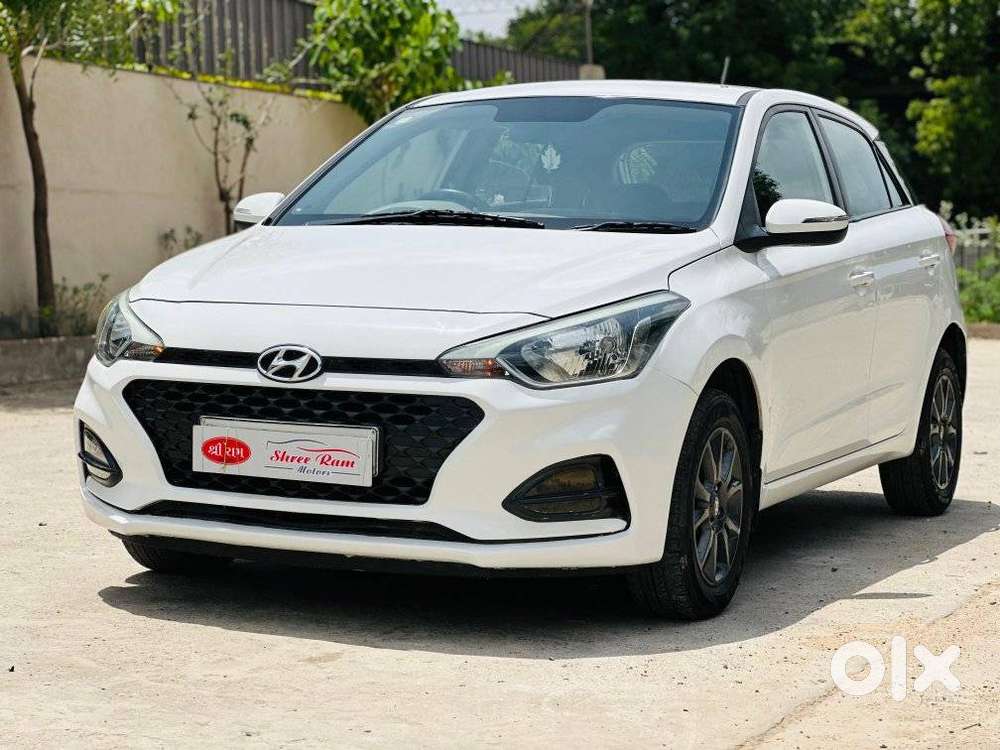 Hyundai I20 Petrol Cvt Asta, 2018, Petrol