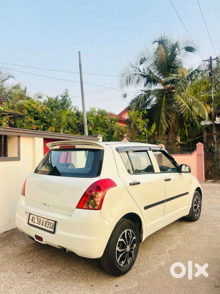 Maruti Suzuki Swift 2004-2010 Vxi Bsiv, 2008, Petrol