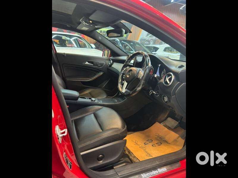 Mercedes-benz Gla Class [2014-2017] 2.0 200 Cgi Sport, 2015, Petrol
