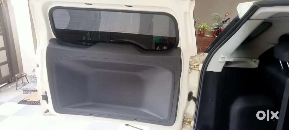 Ford Ecosport 2015 Model मैनुआल पेट्रोल