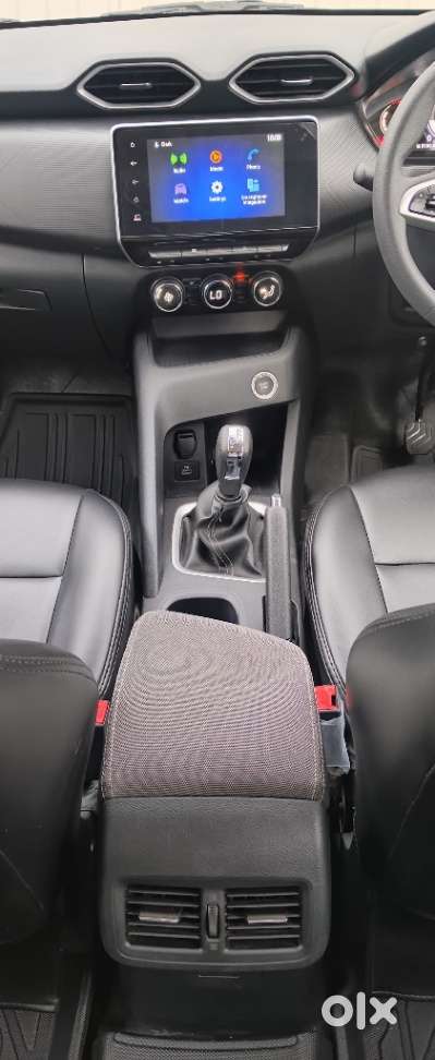 Nissan Magnite Tekna Ez Shift, 2025, Petrol