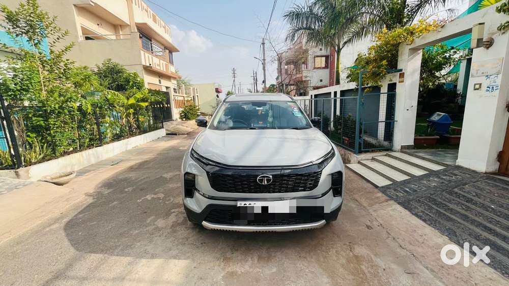 Tata Safari Pure Plus S, 2024, Diesel