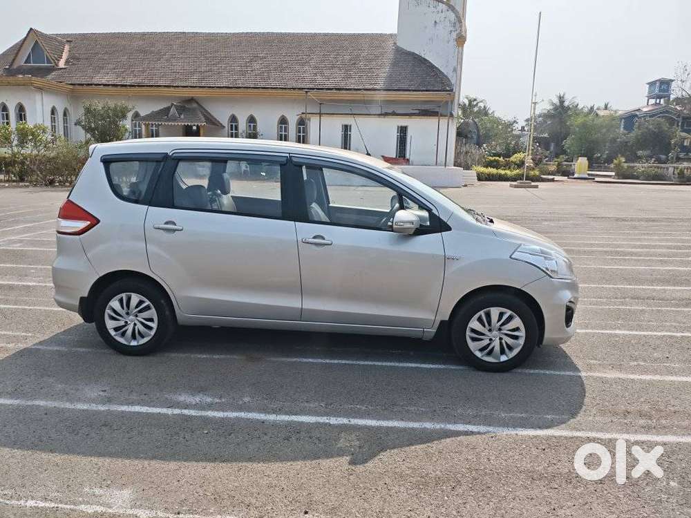 Maruti Suzuki Ertiga Vxi At, 2017, Petrol