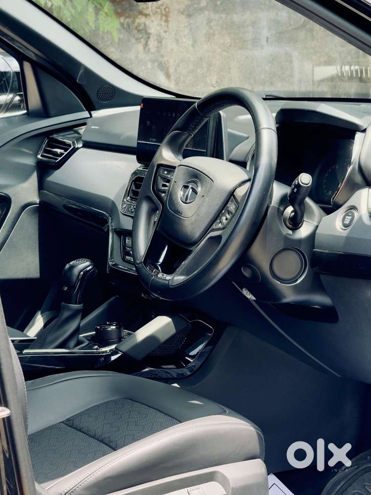 Tata Safari 2.0 Xza Plus 6 S Dark Edition, 2023, Diesel