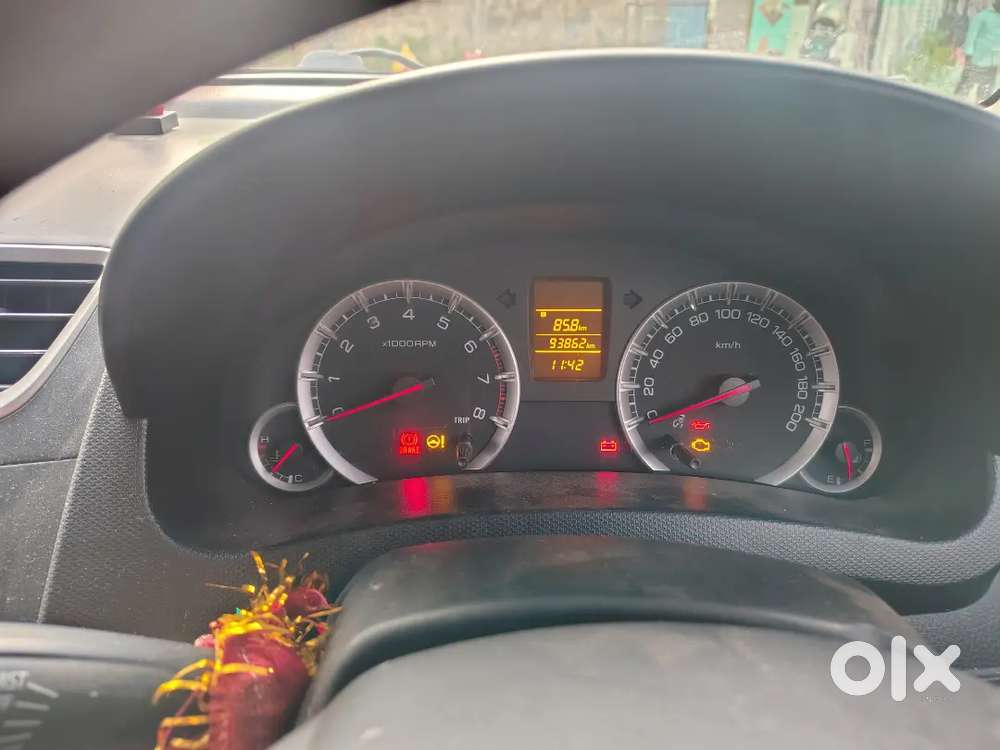Maruti Swift Vxi 2012
