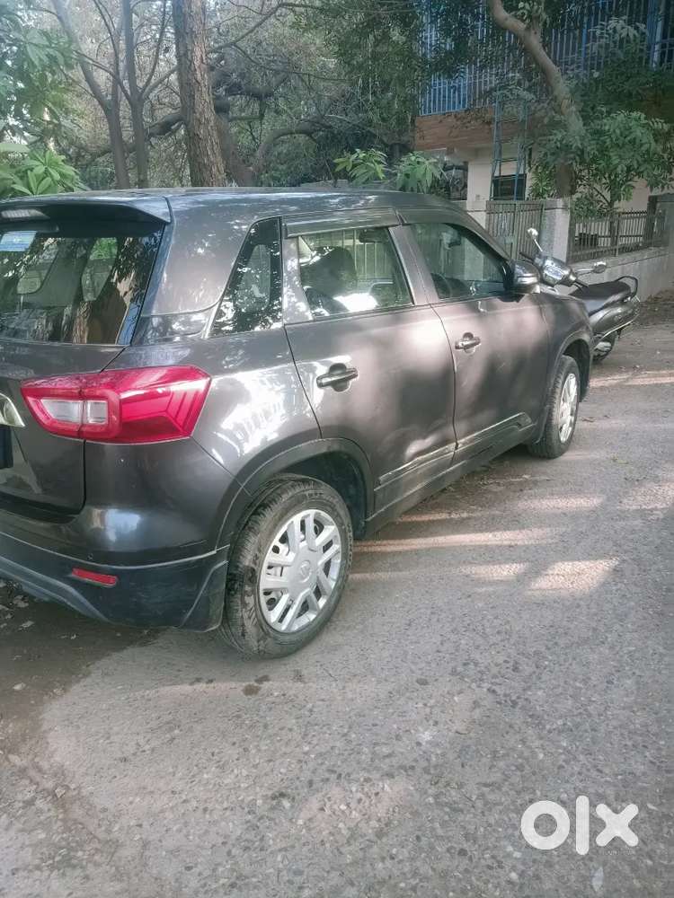 Maruti Suzuki Brezza Lxi 2022