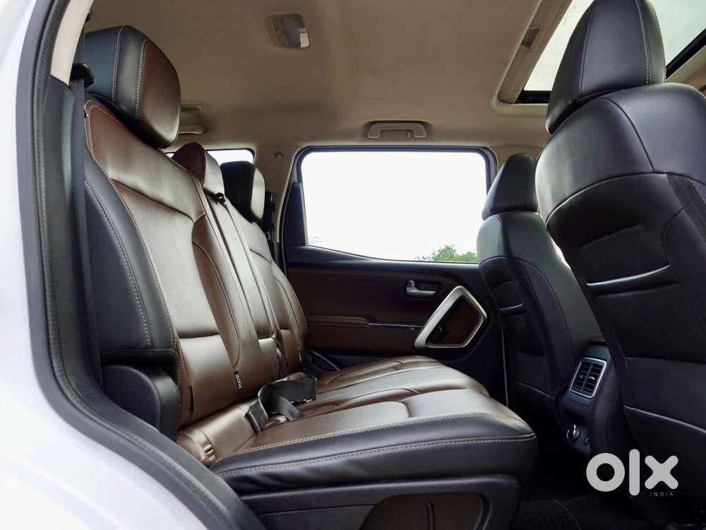 Mahindra Scorpio N Z8 L Petrol At 7 Str, 2022, Petrol
