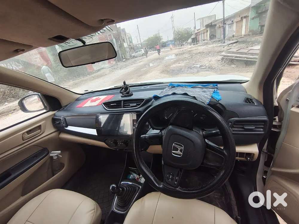 Honda Amaze 2022 Cng & Hybrids 70000 Km Driven