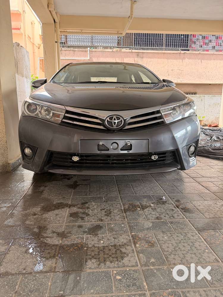 Toyota Corolla Altis 2014