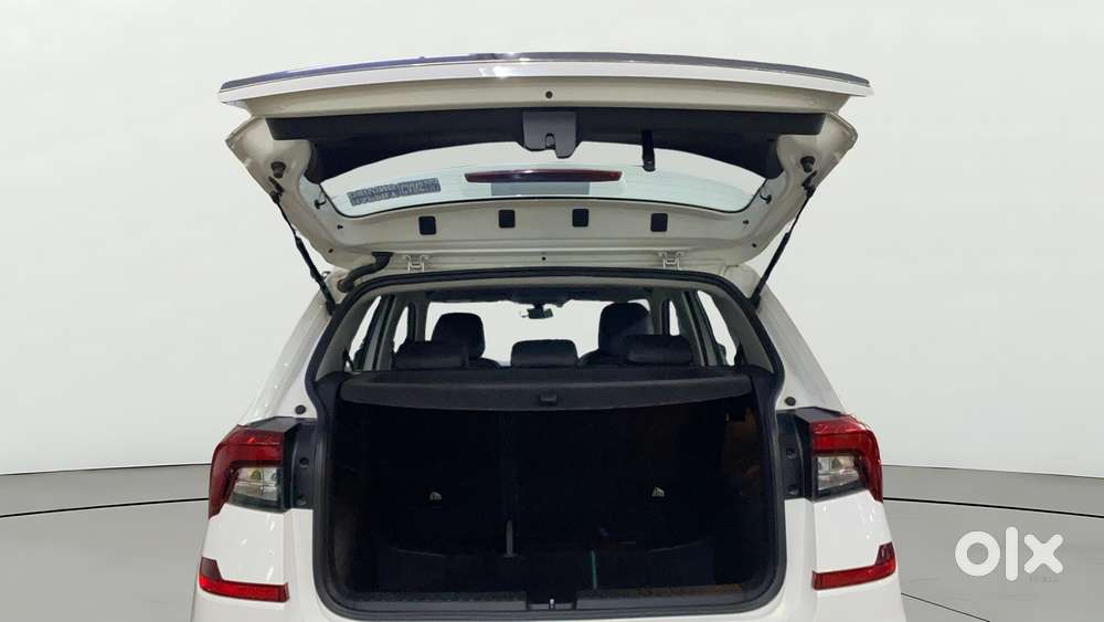 Skoda Kushaq 1.0 Tsi Style, 2022, Petrol