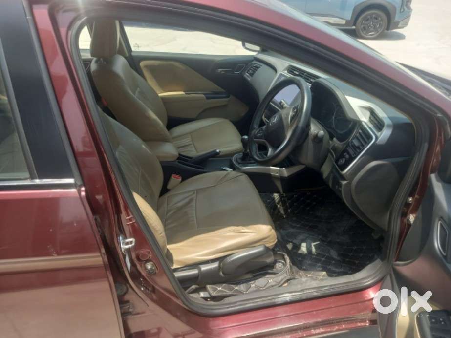 Honda City I-vtec V, 2018, Petrol