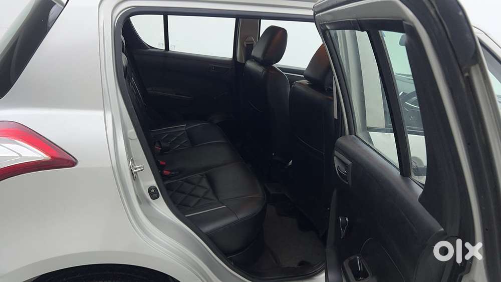 Maruti Suzuki Swift 1.2 Lxi (o), 2015, Petrol