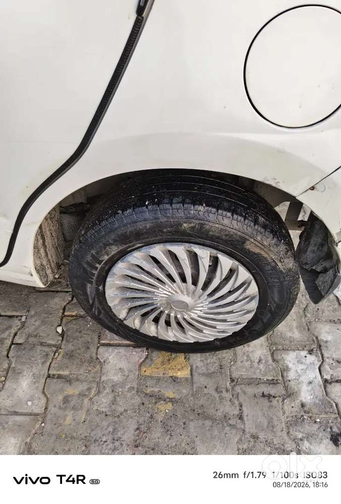 Maruti Suzuki Swift Lxi 2019
