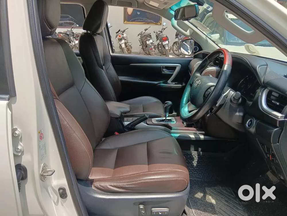 Toyota Fortuner 4x2 At 2.8 Diesel, 2020, Diesel