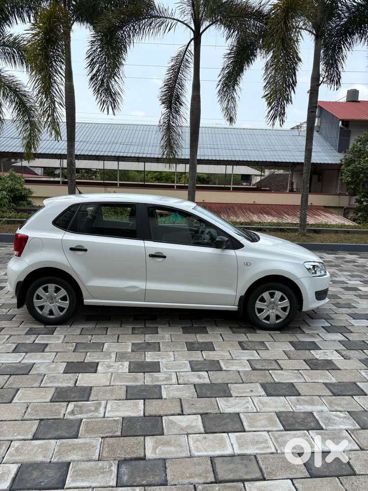 Volkswagen Polo Petrol Trendline 1.2l, 2011, Petrol